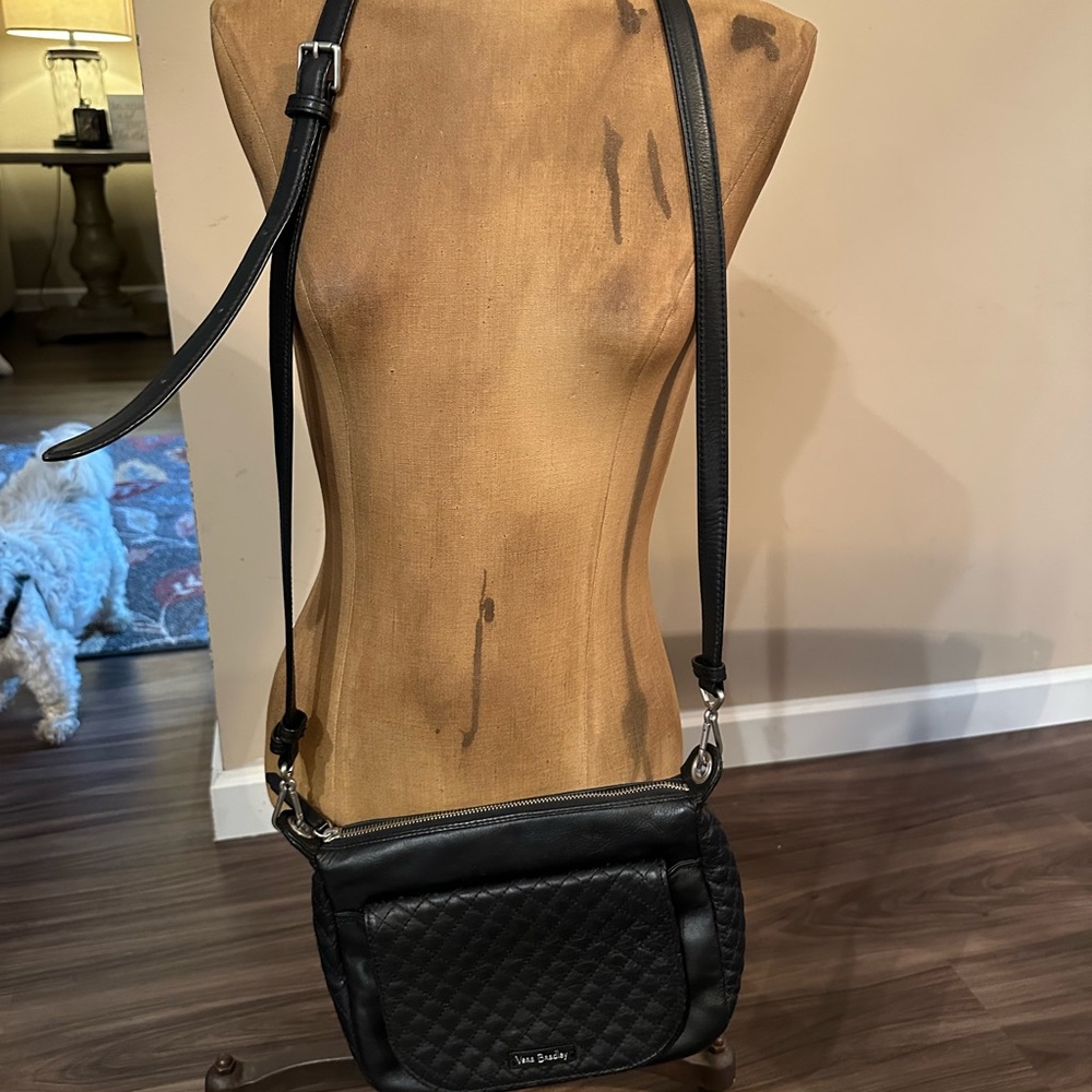 Vera Bradley Black Quilted Crossbody Bag - Picture 3 of 3